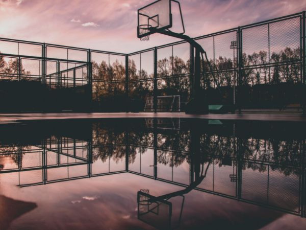 Skuteczne wskazówki, jak poprawić swoje umiejętności gry w koszykówkę